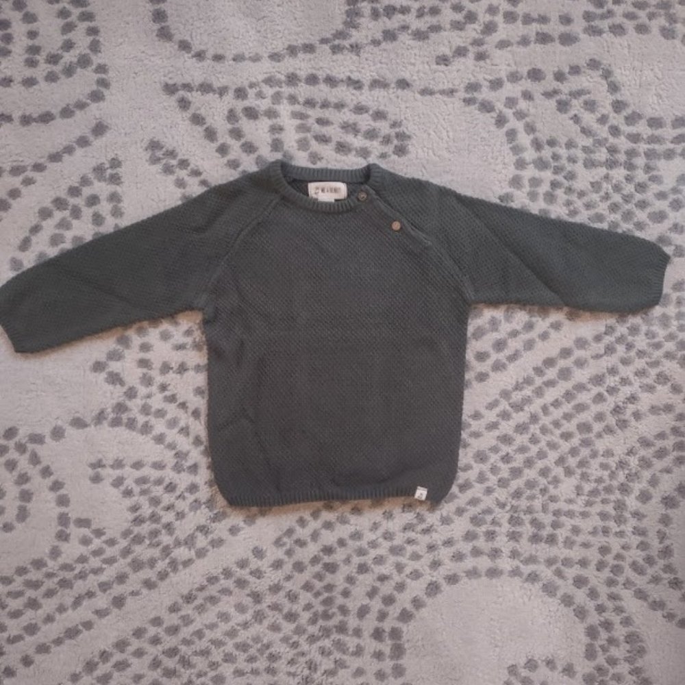 NWT Me & Henry Green Roan Sweater